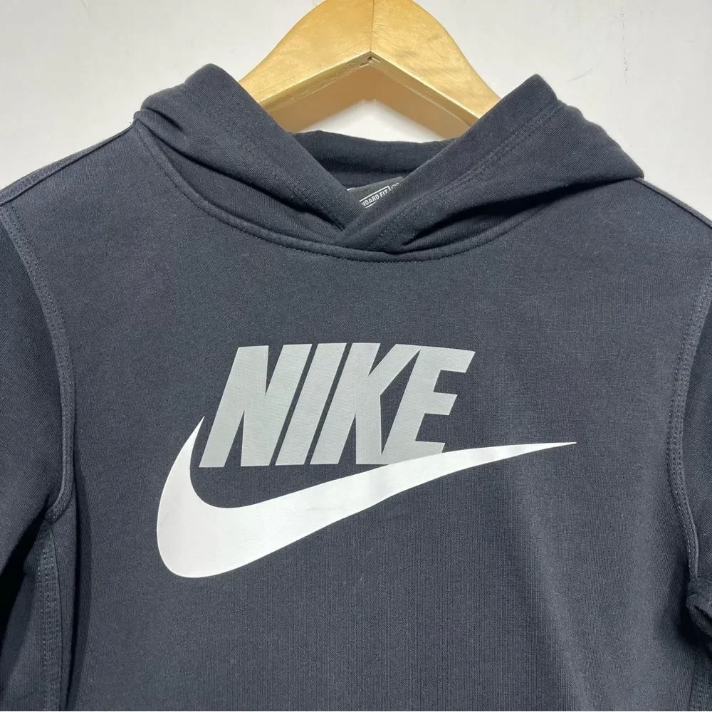 Nike Big Kids Swoosh Black Hoodie L